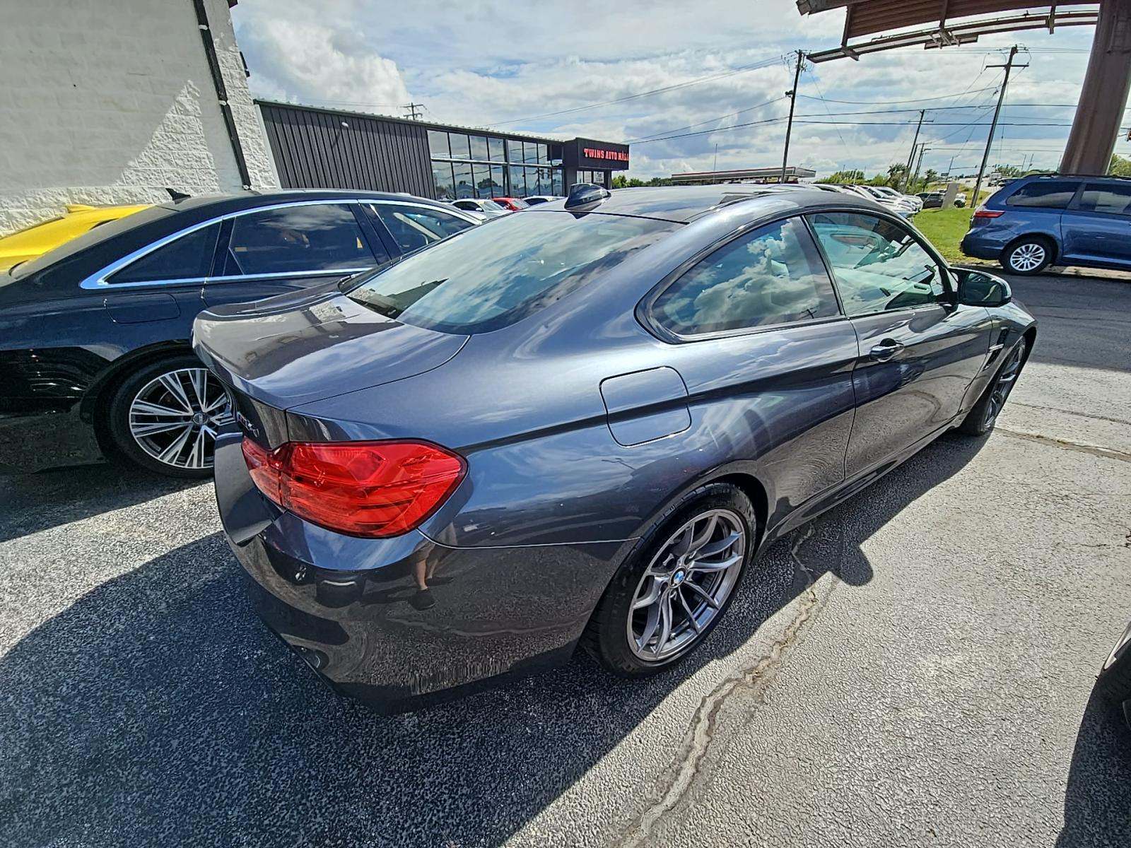 2015 BMW M4 Base RWD