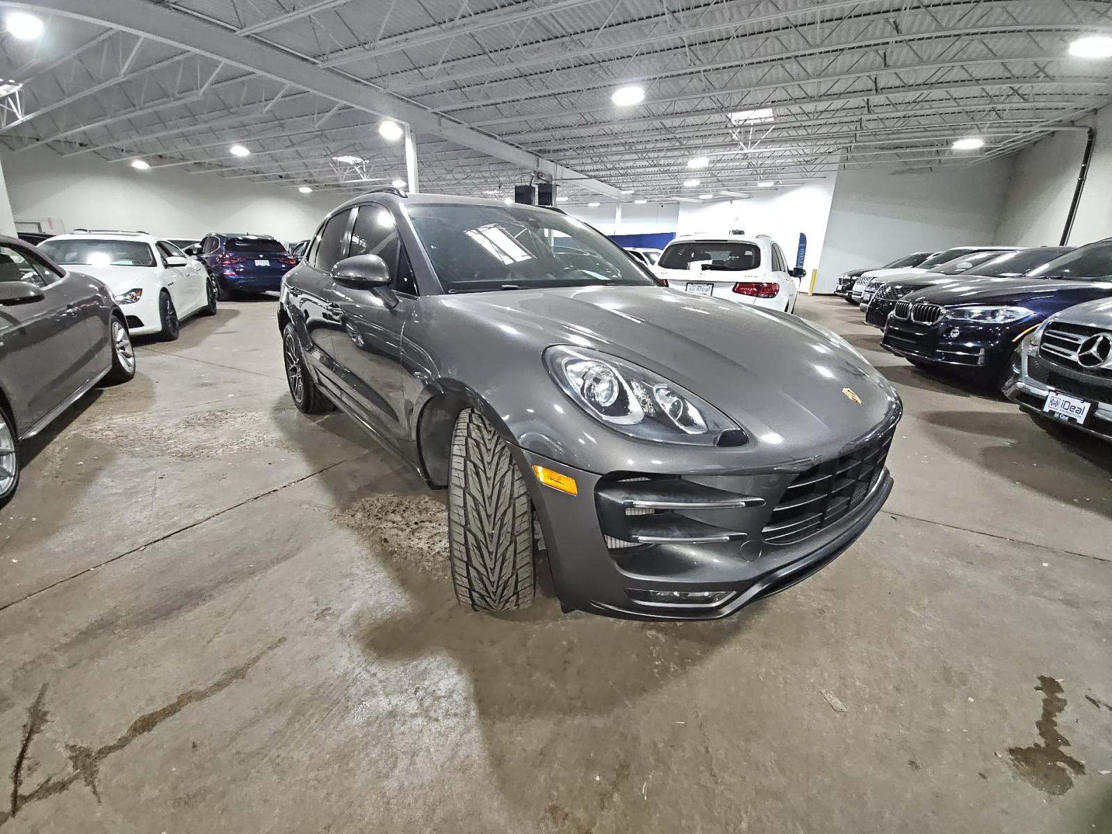 2017 Porsche Macan Turbo AWD