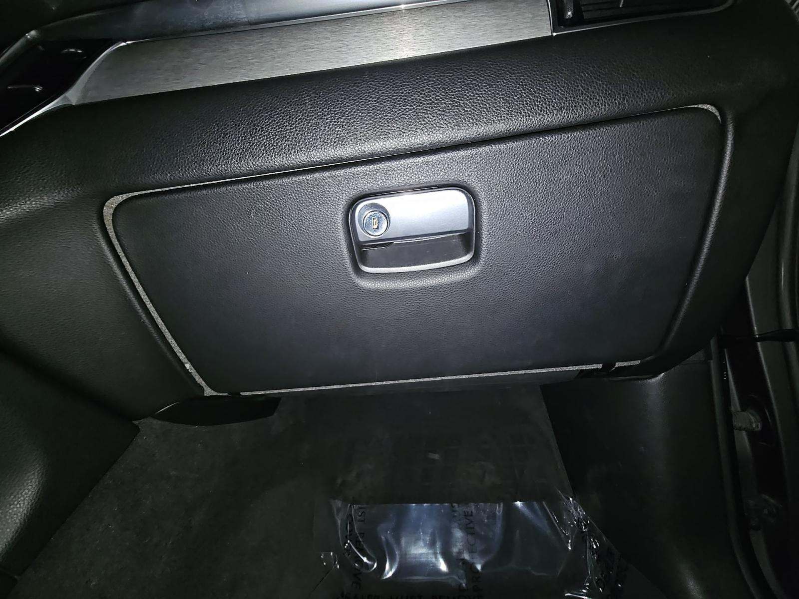 2017 Porsche Macan Turbo AWD