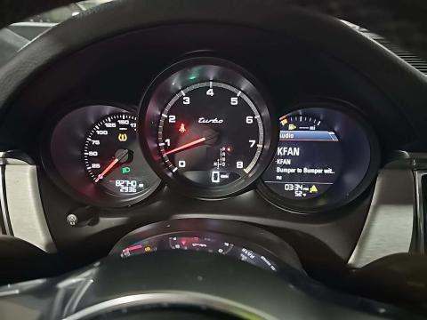 2017 Porsche Macan Turbo AWD