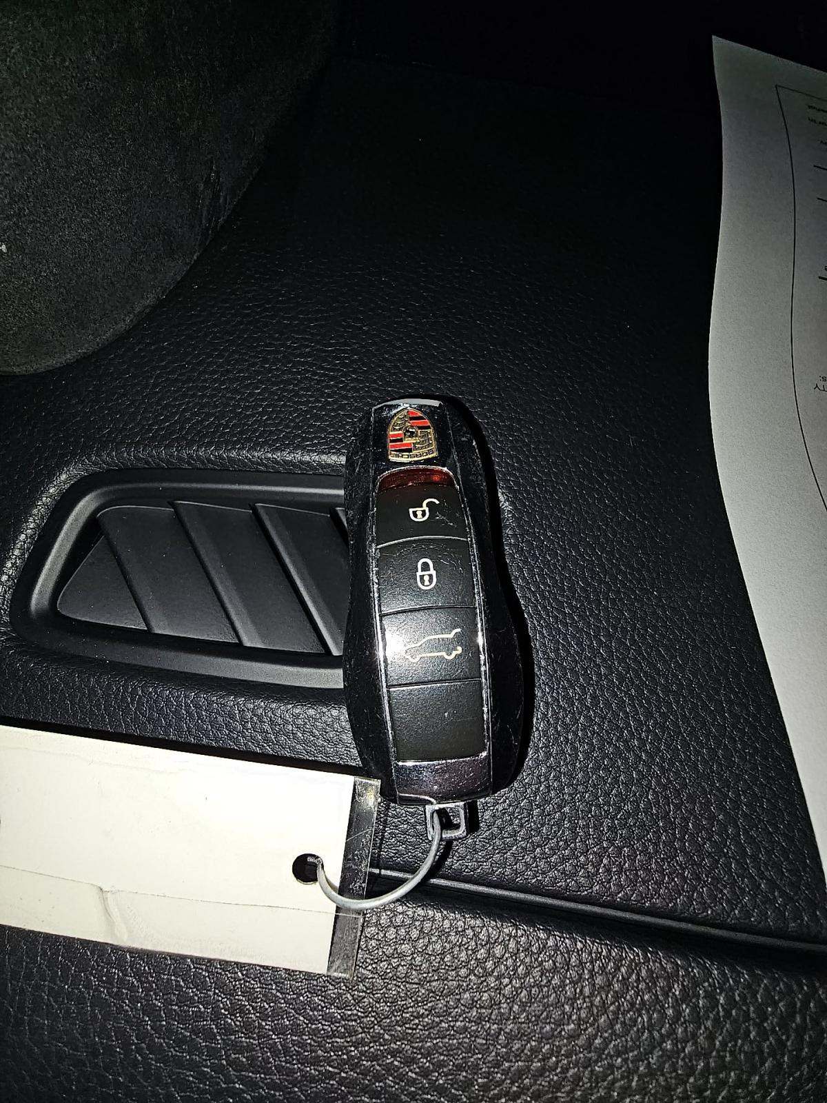 2017 Porsche Macan Turbo AWD