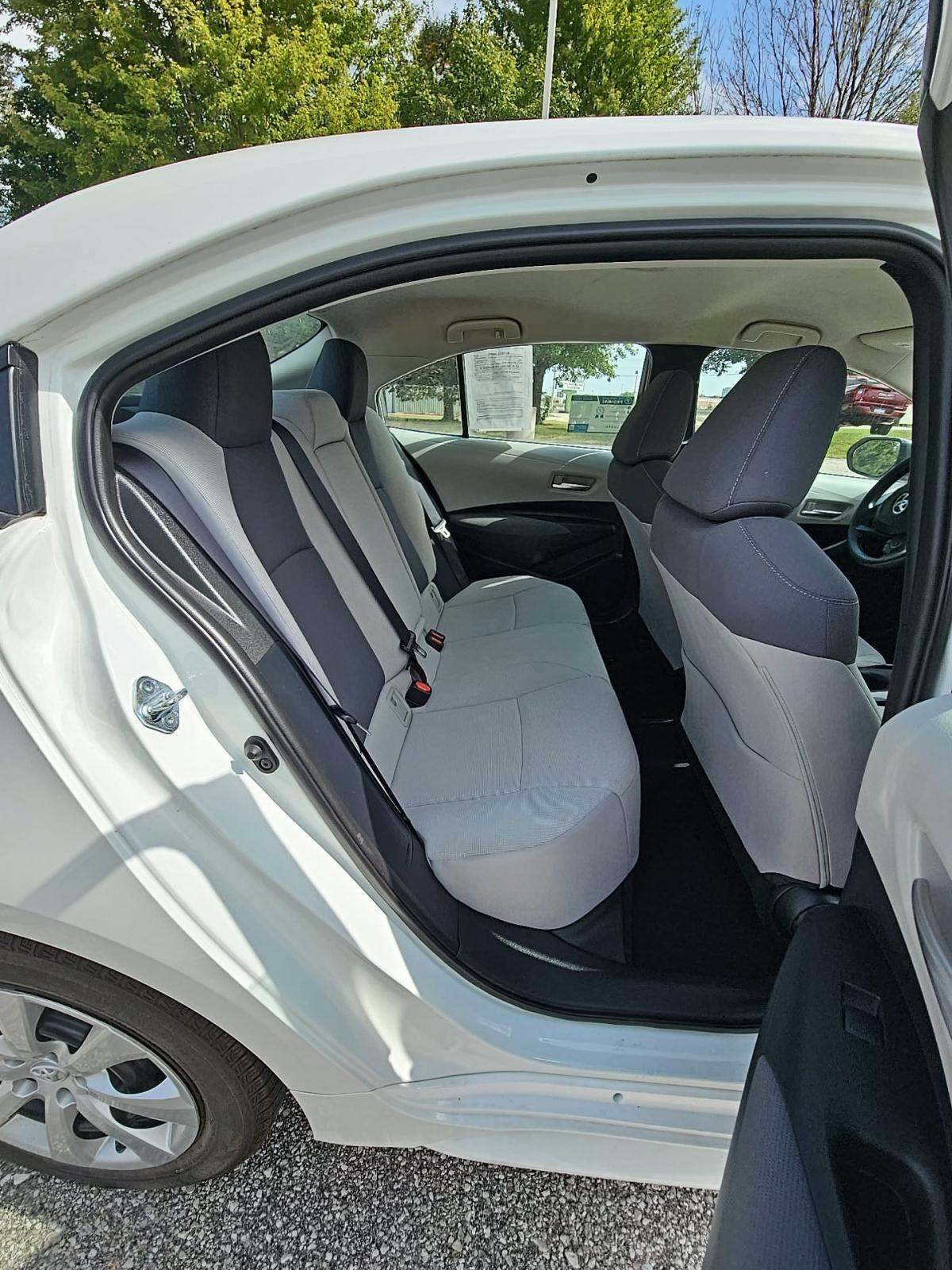 2021 Toyota Corolla LE FWD