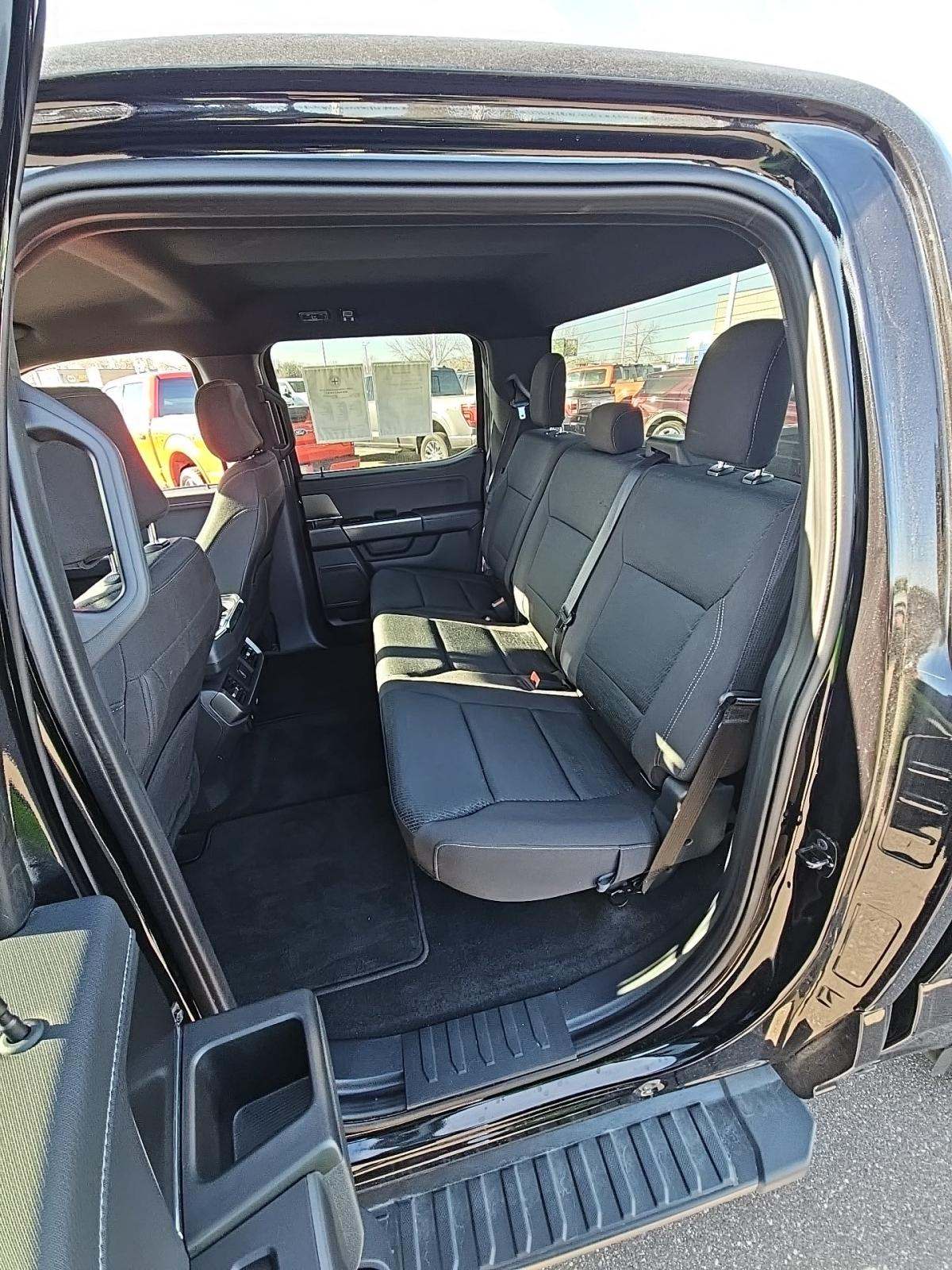 2024 Ford F-150 XLT AWD