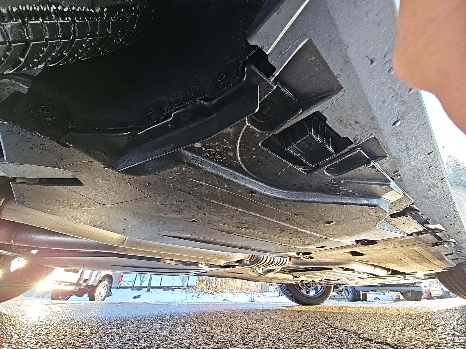 2025 BMW X5 M60i xDrive AWD