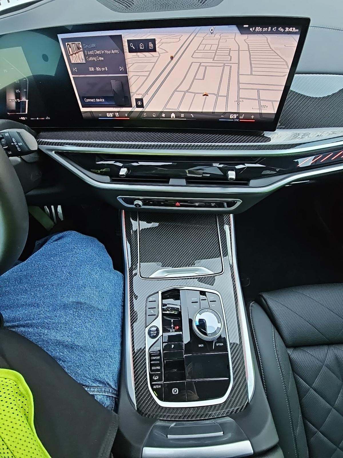 2025 BMW X5 M60i xDrive AWD