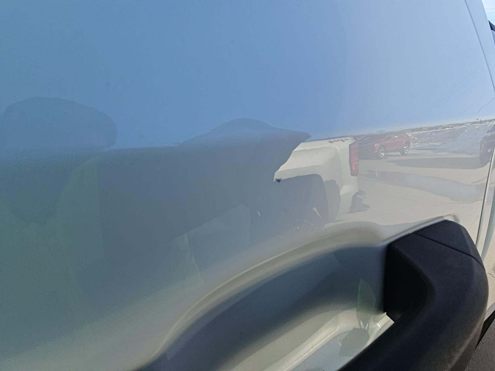 2023 Chevrolet Silverado 1500 Custom AWD