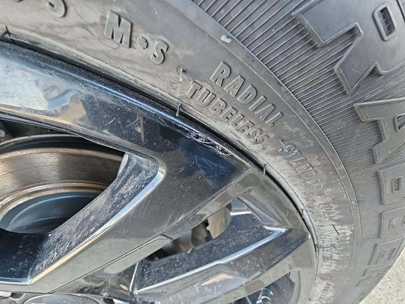 2023 Chevrolet Silverado 1500 Custom AWD