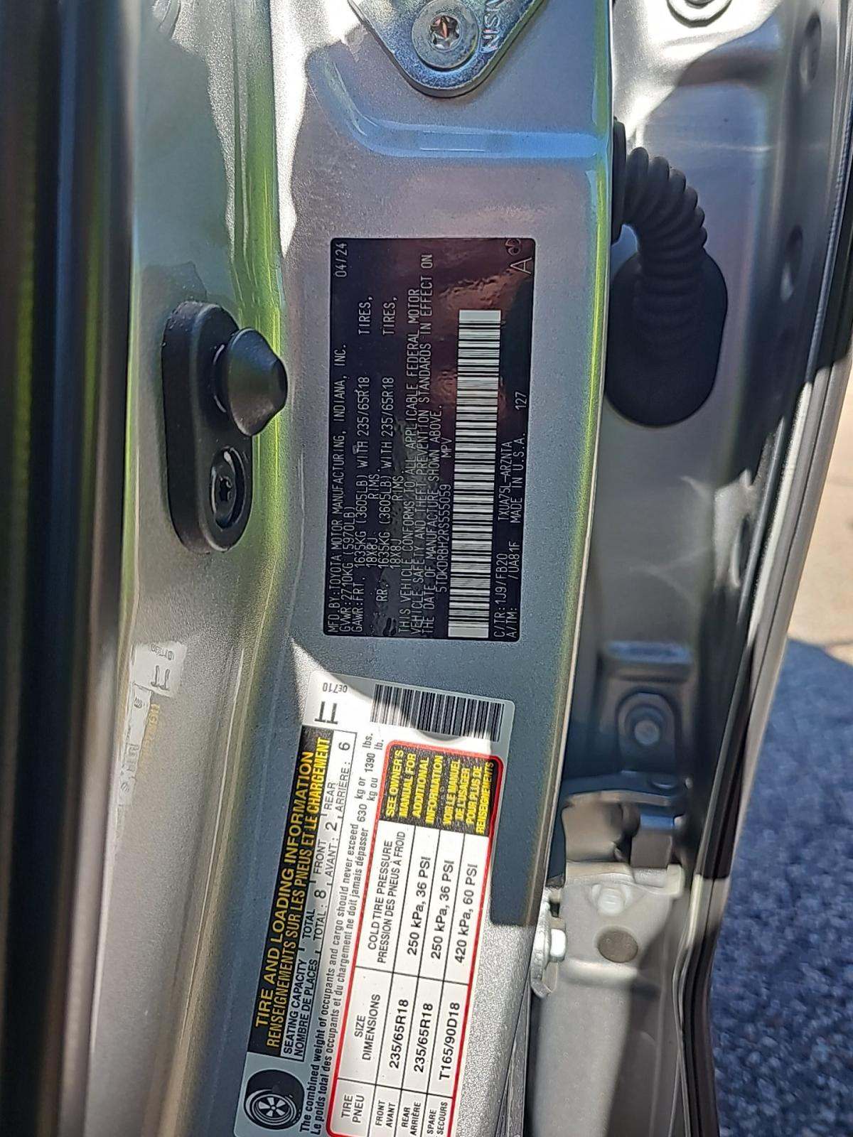 2024 Toyota Highlander LE AWD