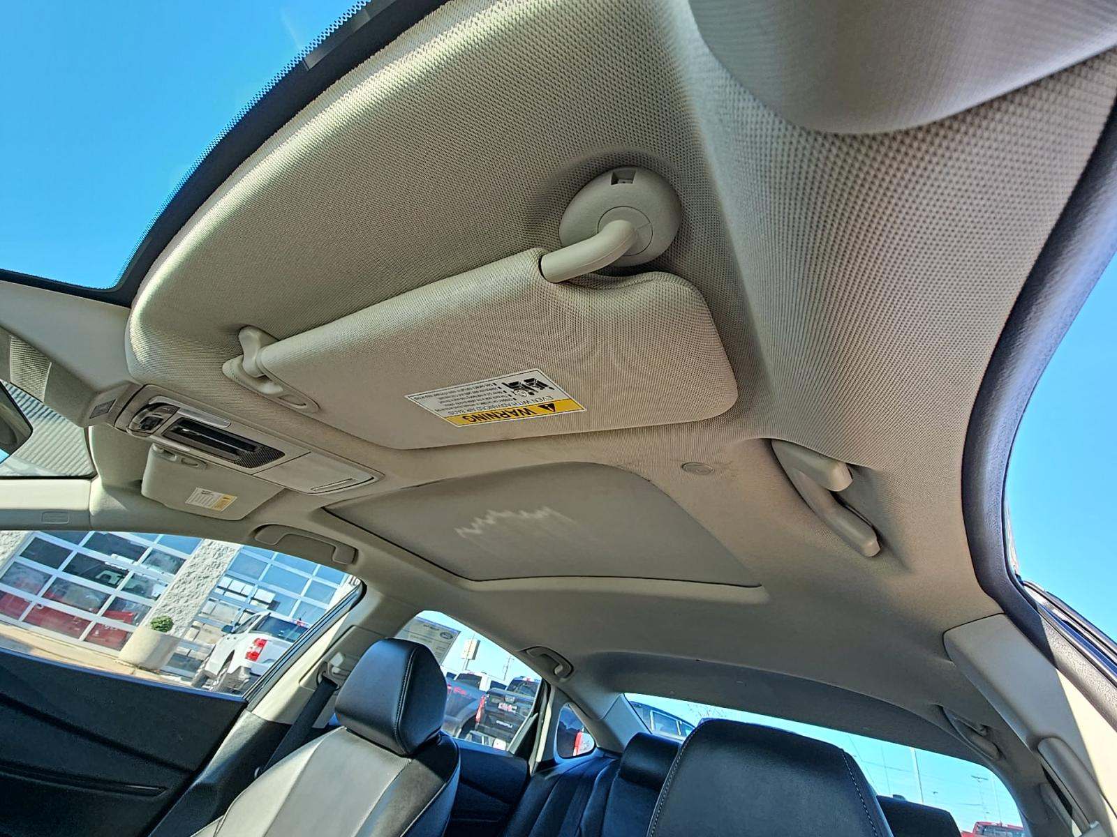 2023 Honda Accord Hybrid Touring FWD