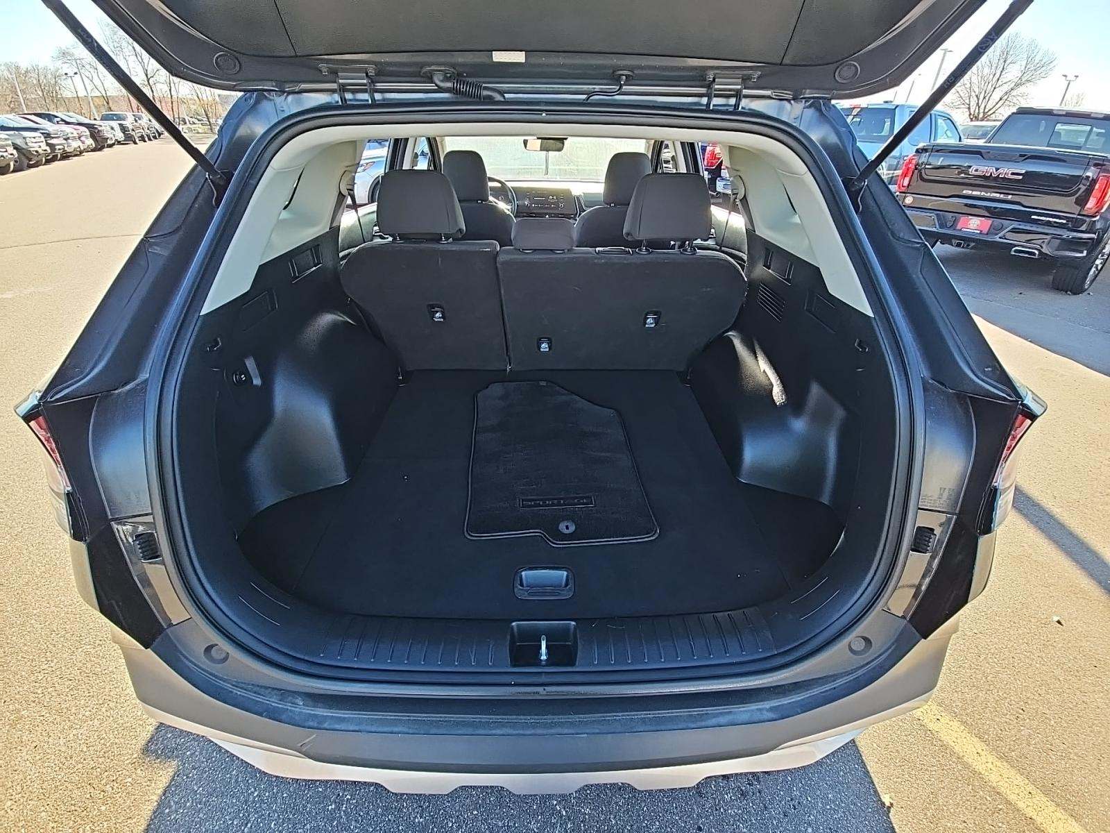 2024 Kia Sportage LX AWD