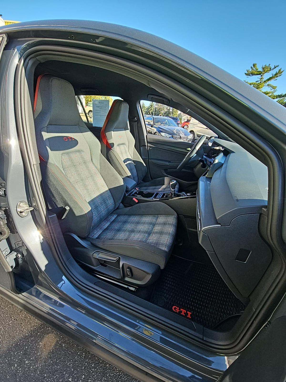 2024 Volkswagen Golf GTI 2.0T 380 S FWD