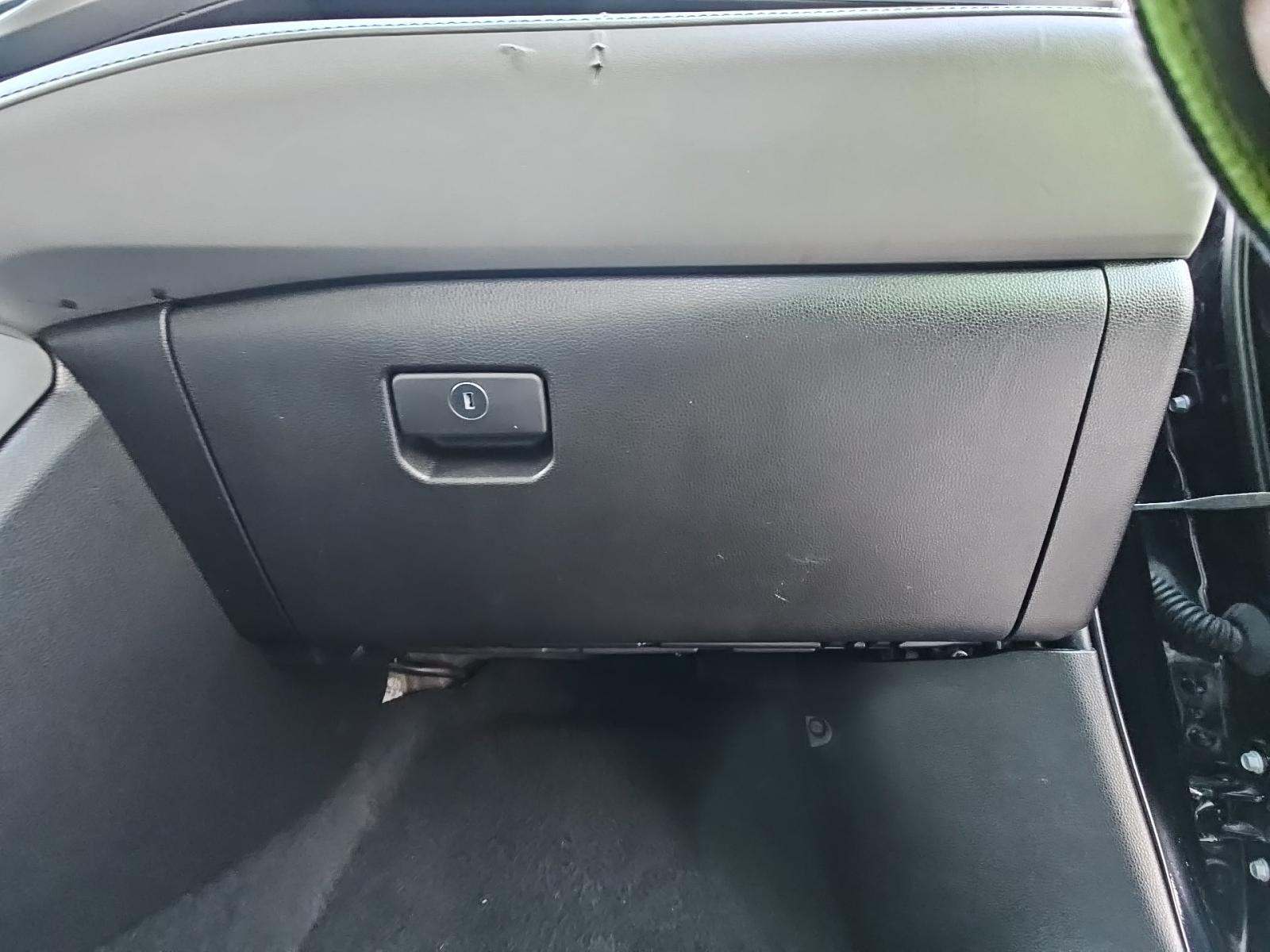 2022 Toyota Highlander Hybrid XLE AWD