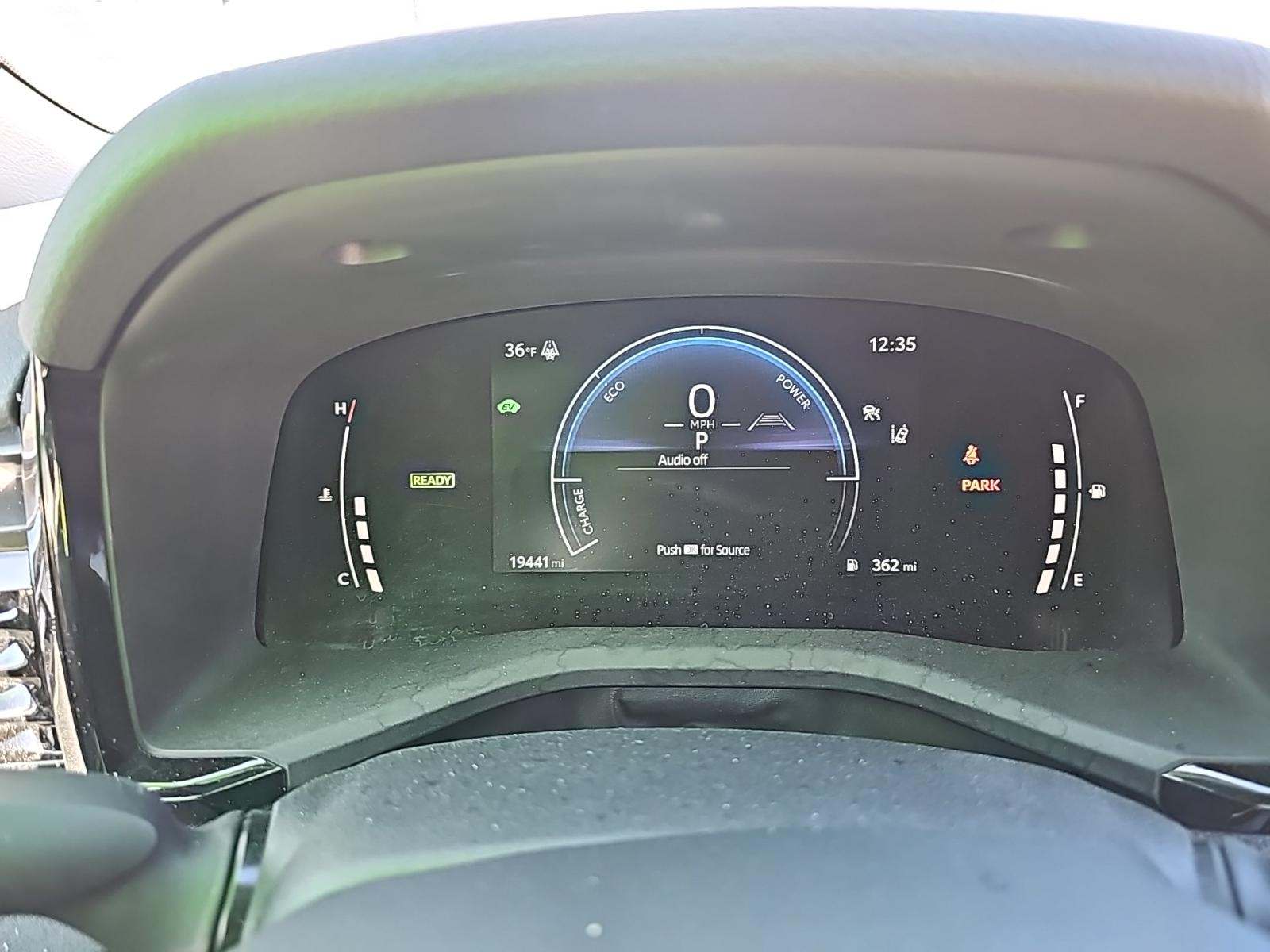 2025 Toyota Camry LE FWD