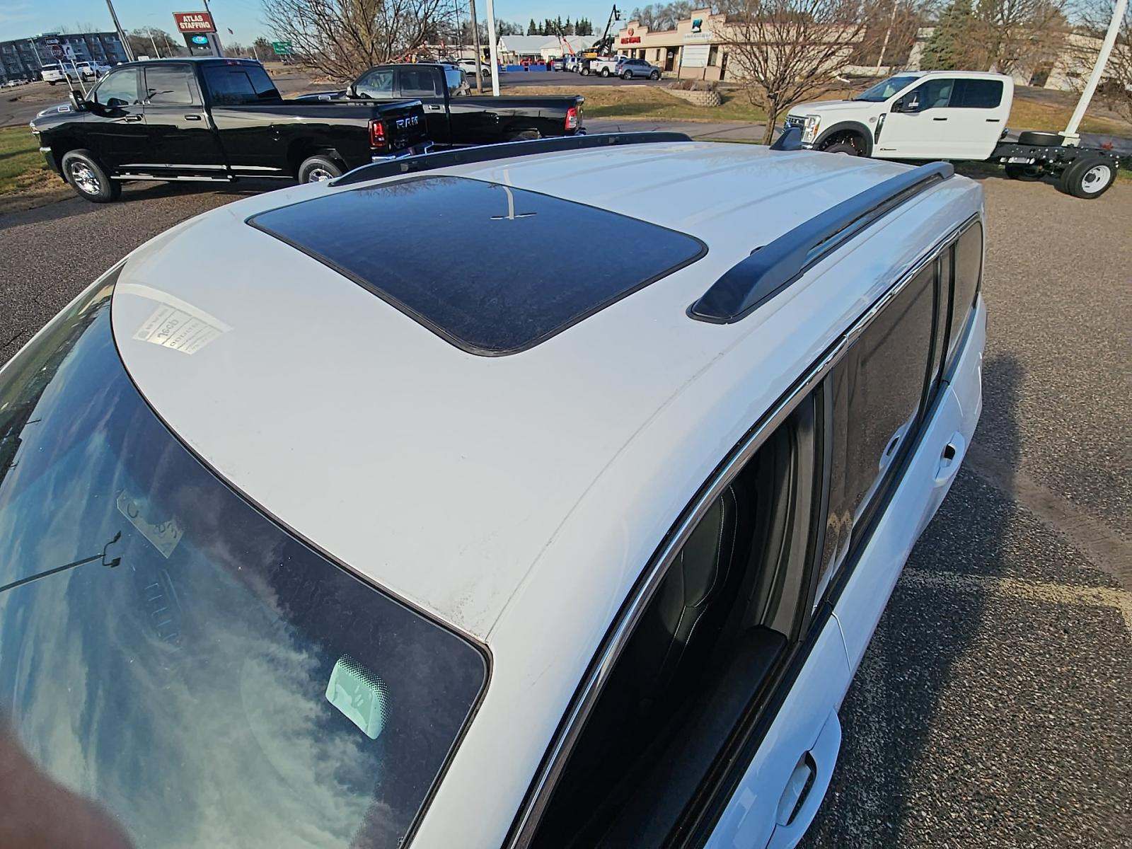 2024 Jeep Grand Cherokee Laredo X AWD