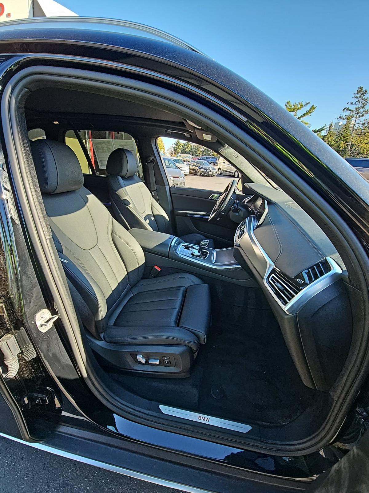 2022 BMW X5 xDrive40i AWD