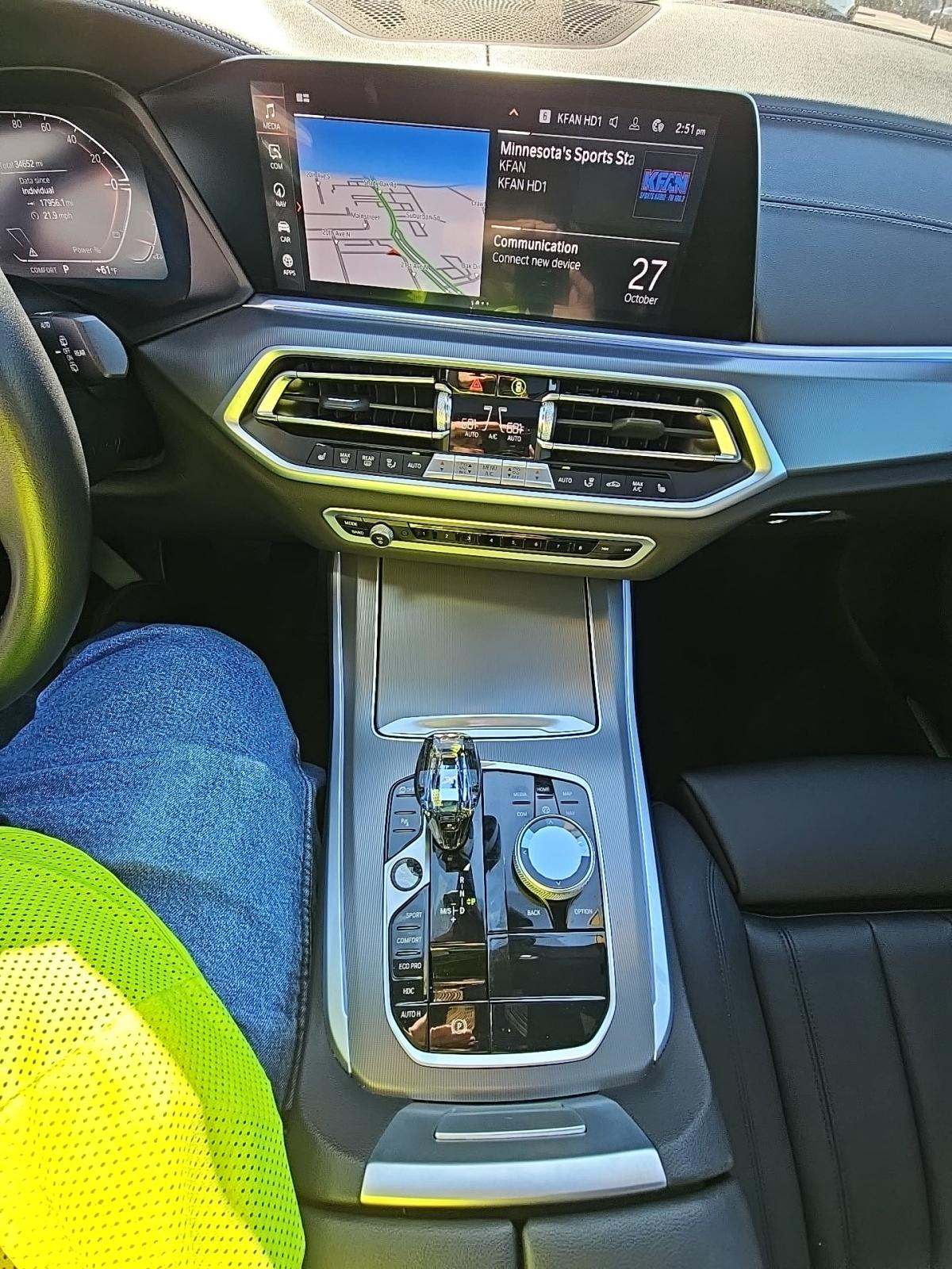 2022 BMW X5 xDrive40i AWD