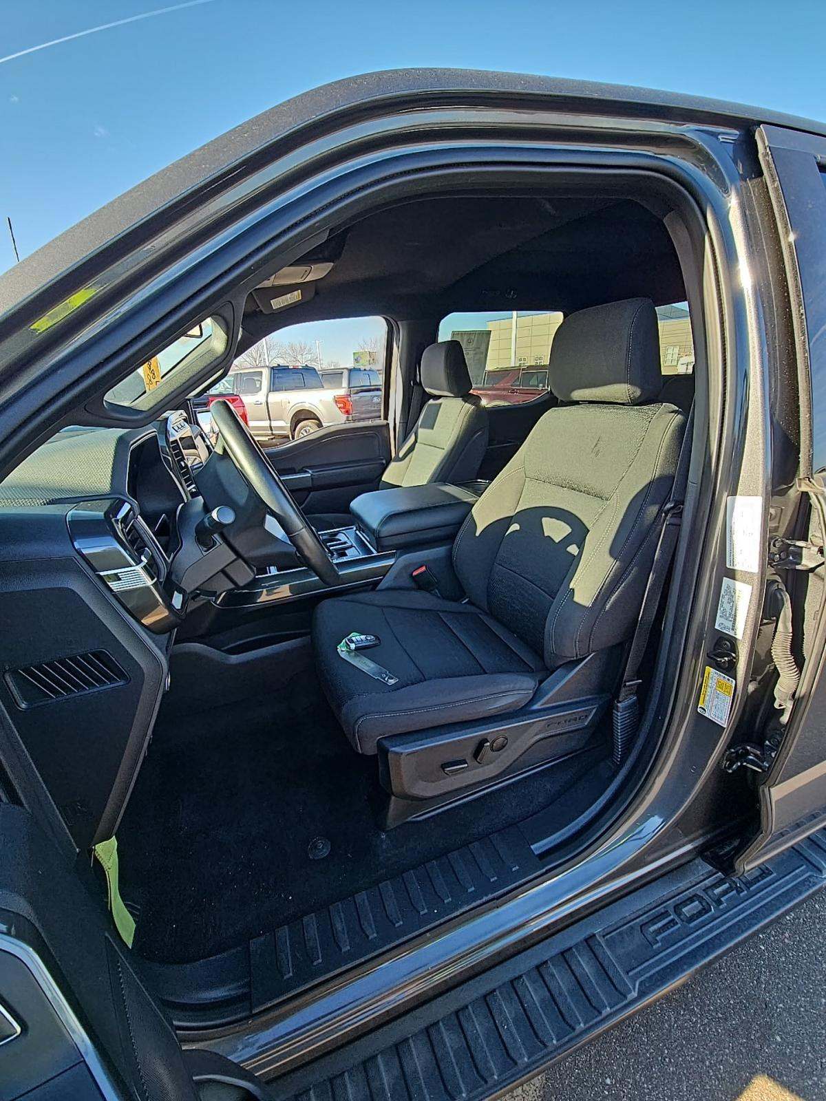 2023 Ford F-150 XLT AWD