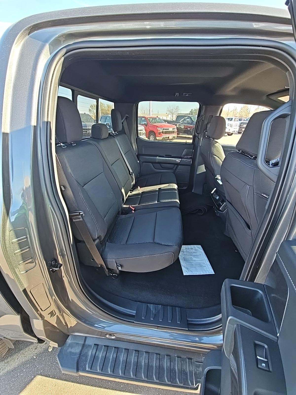 2023 Ford F-150 XLT AWD