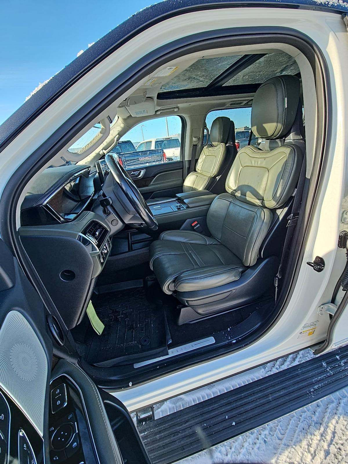 2024 Lincoln Navigator L Black Label AWD