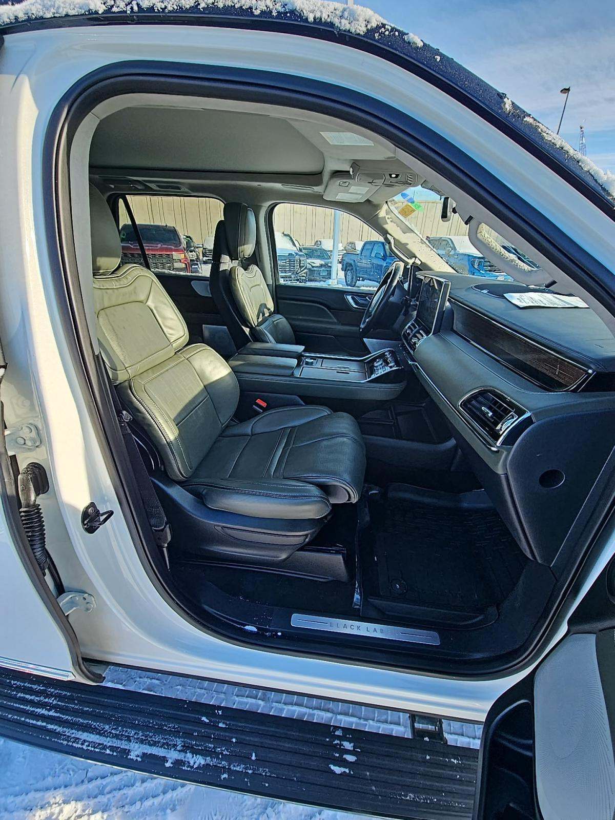 2024 Lincoln Navigator L Black Label AWD