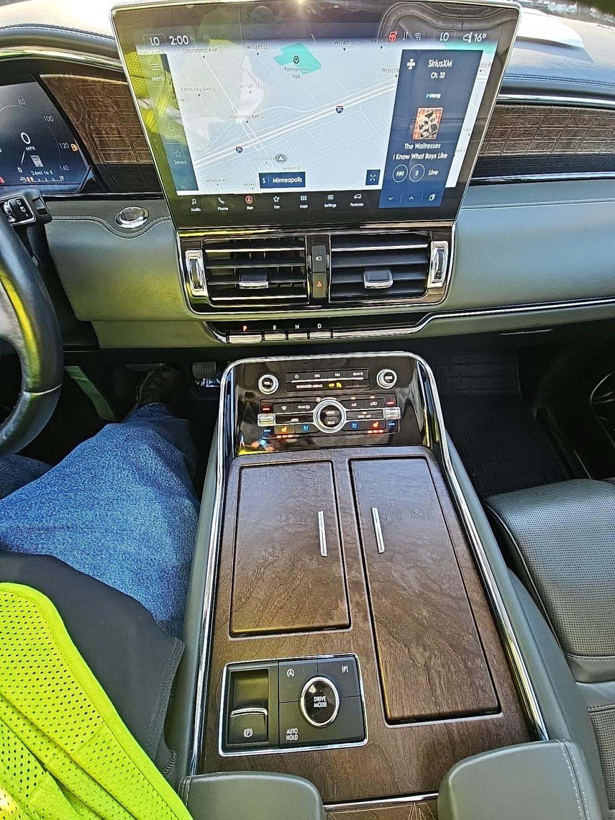 2024 Lincoln Navigator L Black Label AWD