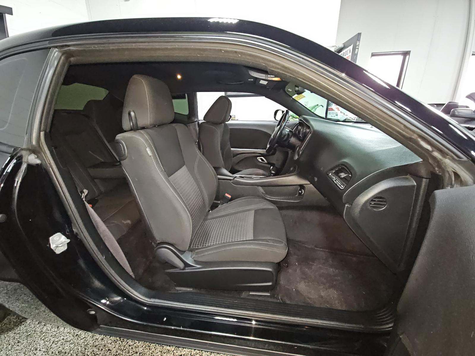 2018 Dodge Challenger R/T RWD