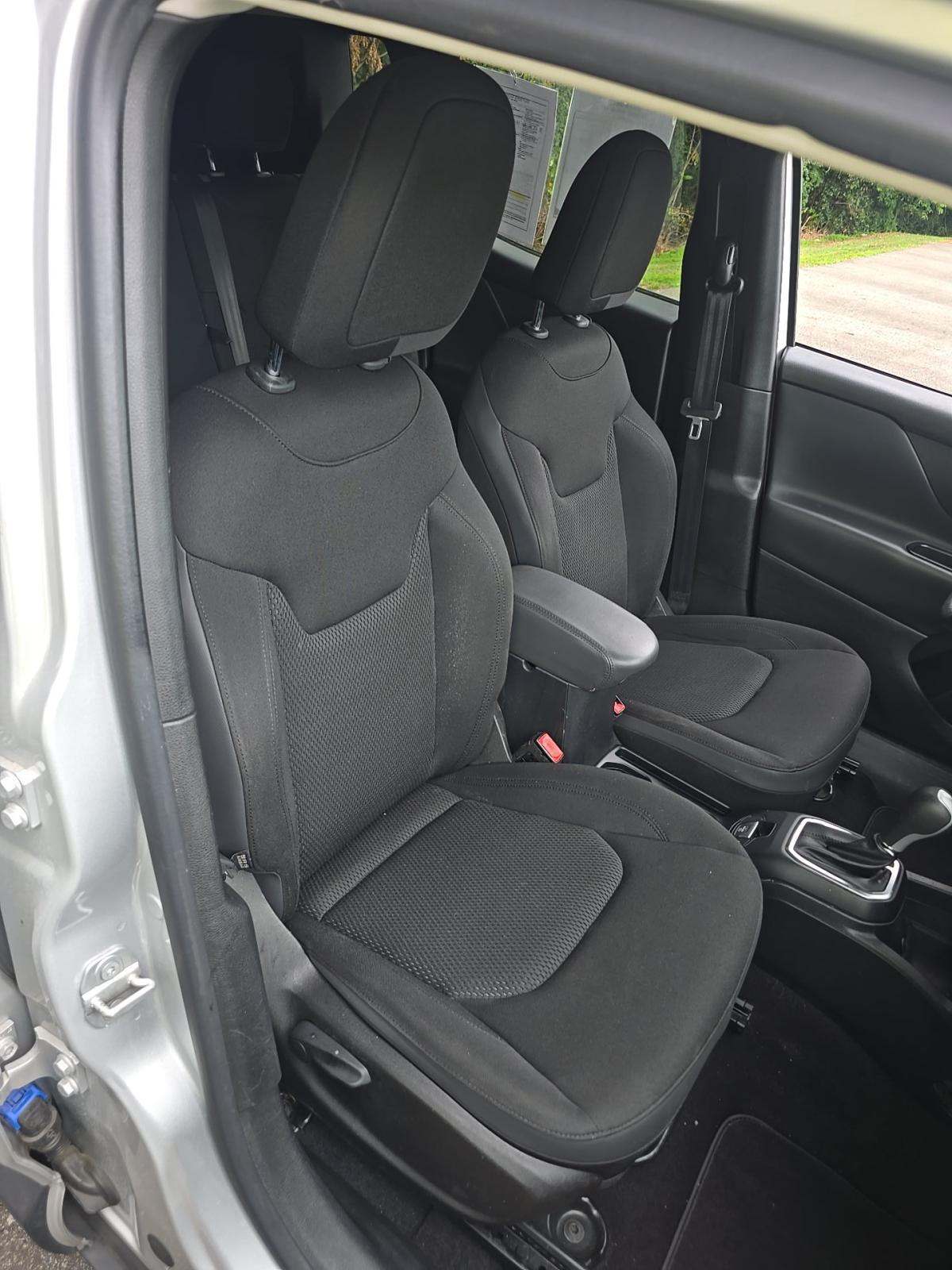 2018 Jeep Renegade Latitude Altitude Edition AWD