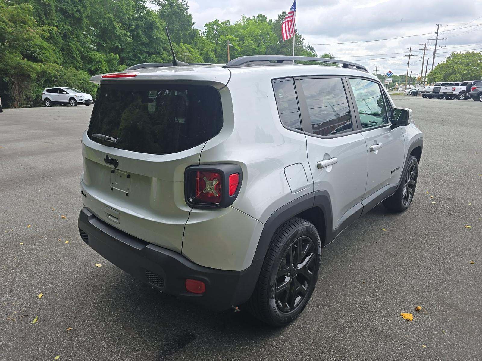 2018 Jeep Renegade Latitude Altitude Edition AWD