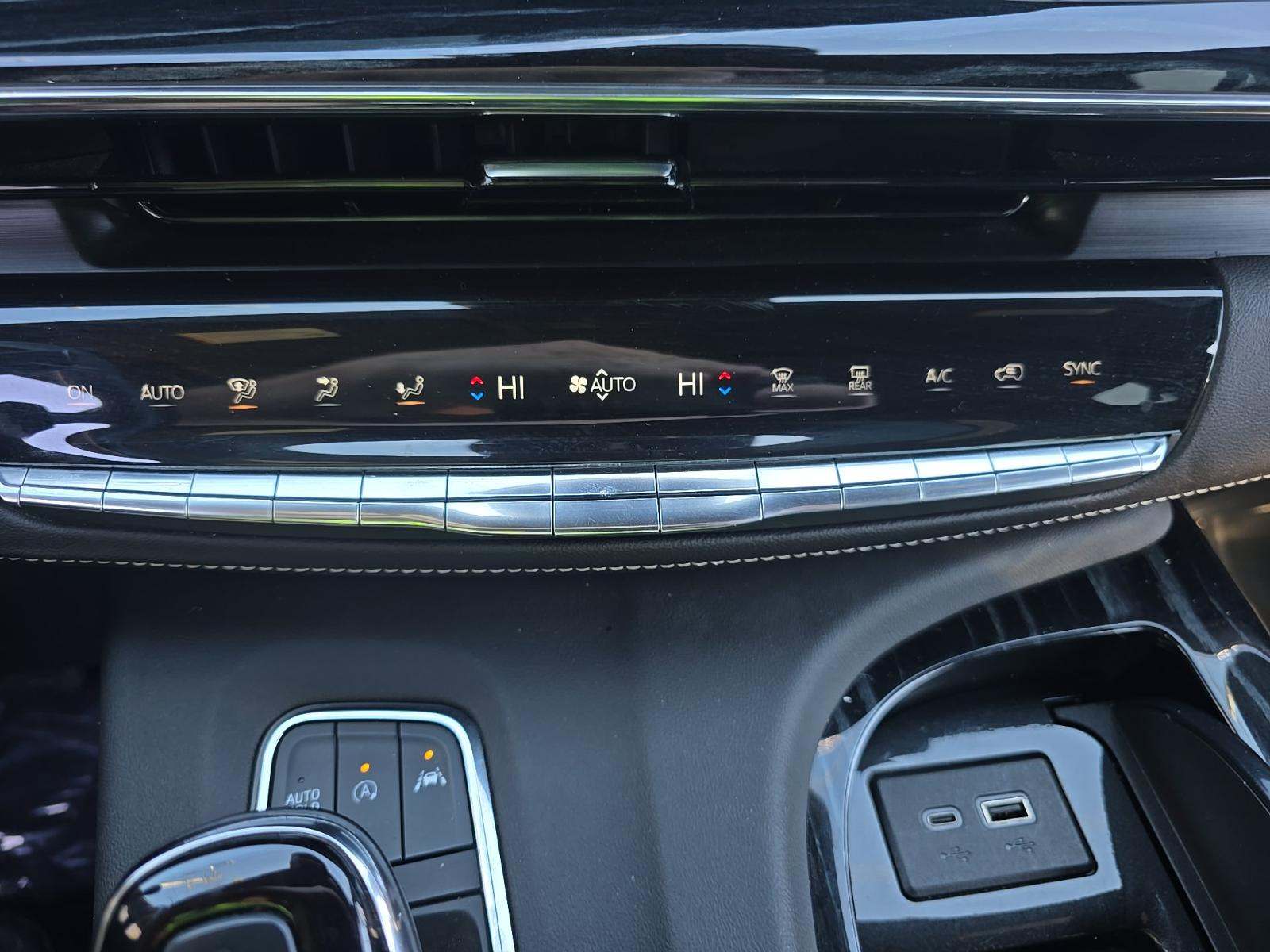 2023 Cadillac Escalade ESV Sport AWD