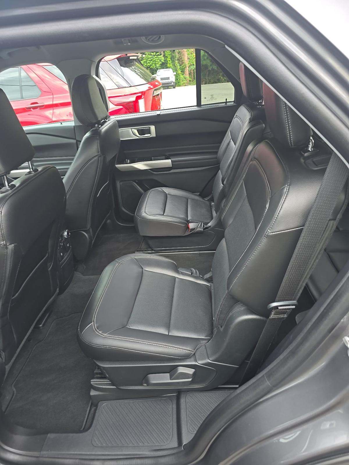 2022 Ford Explorer Limited AWD