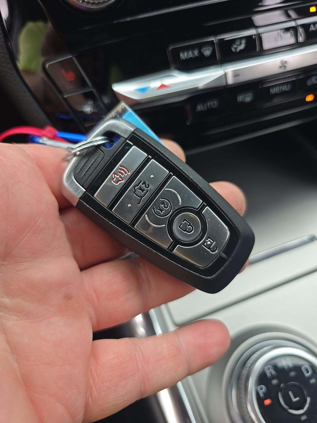 2022 Ford Explorer Limited AWD