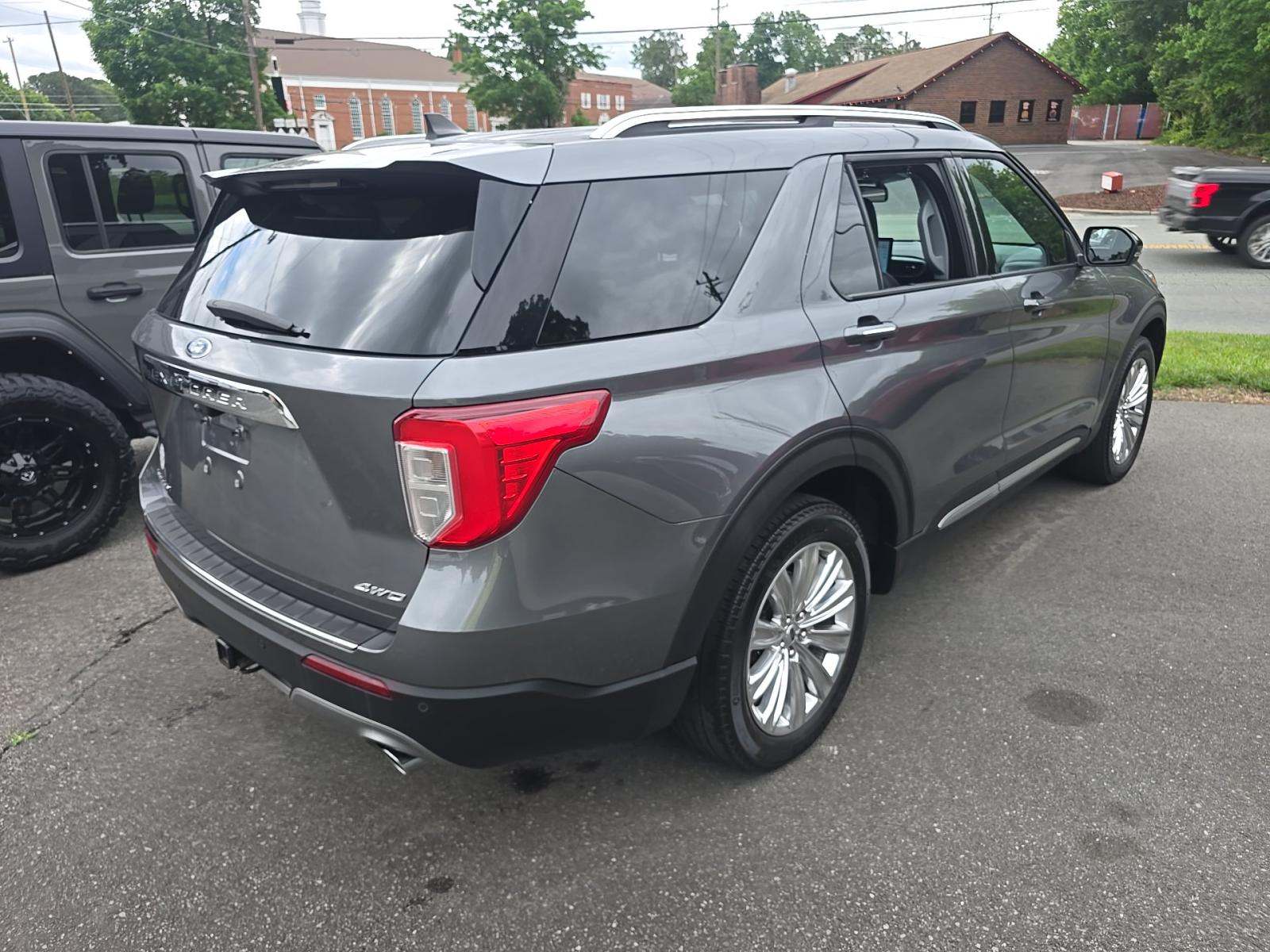 2022 Ford Explorer Limited AWD