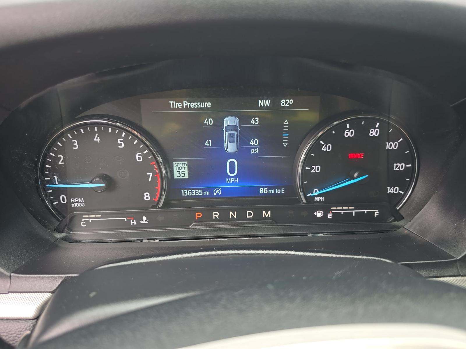 FORD EXPLORER - 9