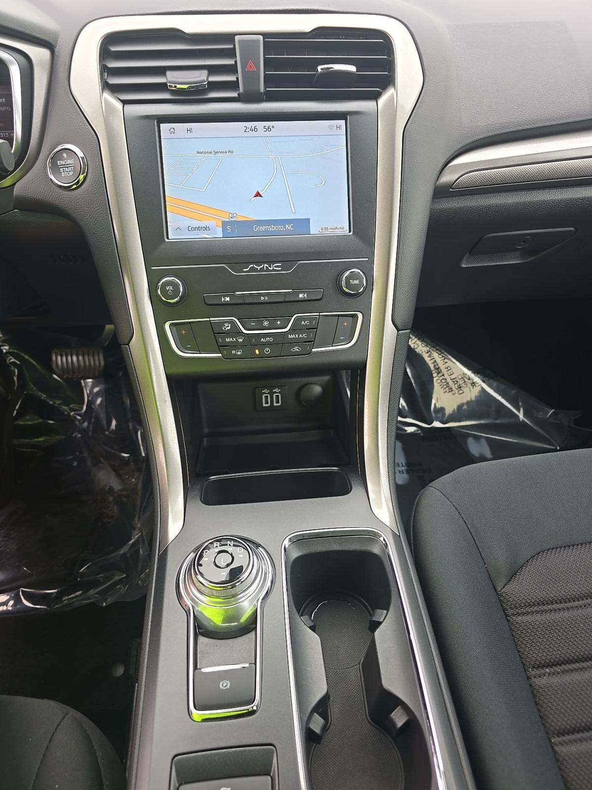 FORD FUSION - 10