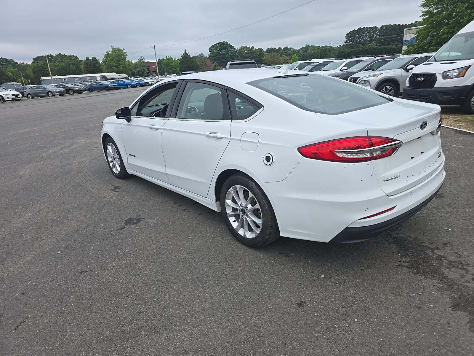 FORD FUSION - 2