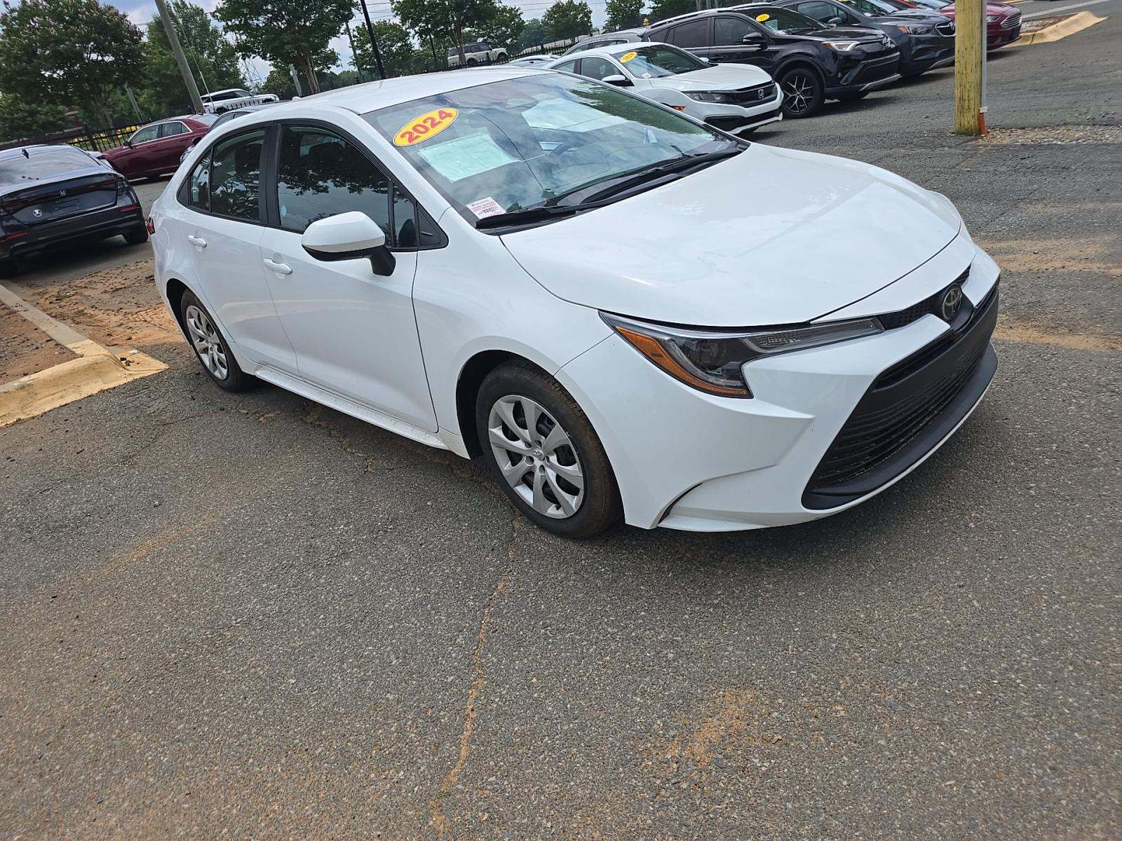 2024 Toyota Corolla LE FWD