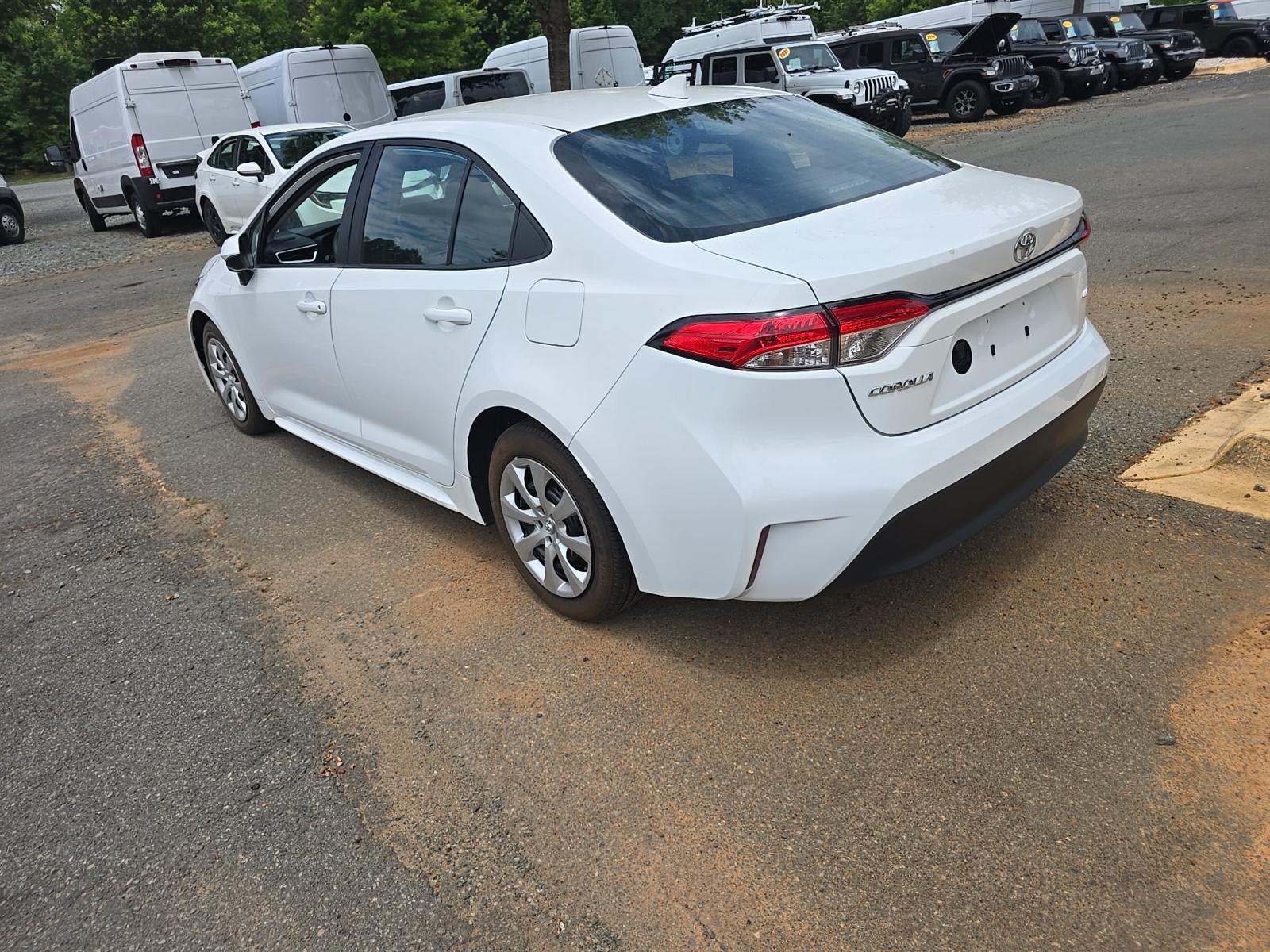 2024 Toyota Corolla LE FWD