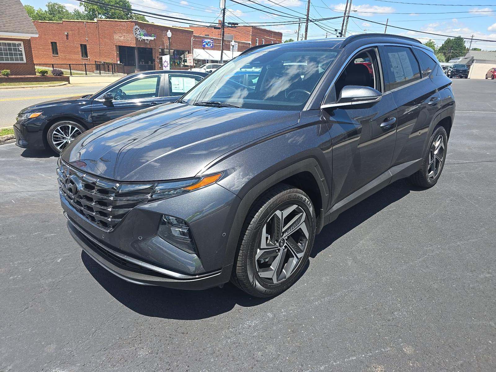 HYUNDAI TUCSON - 1