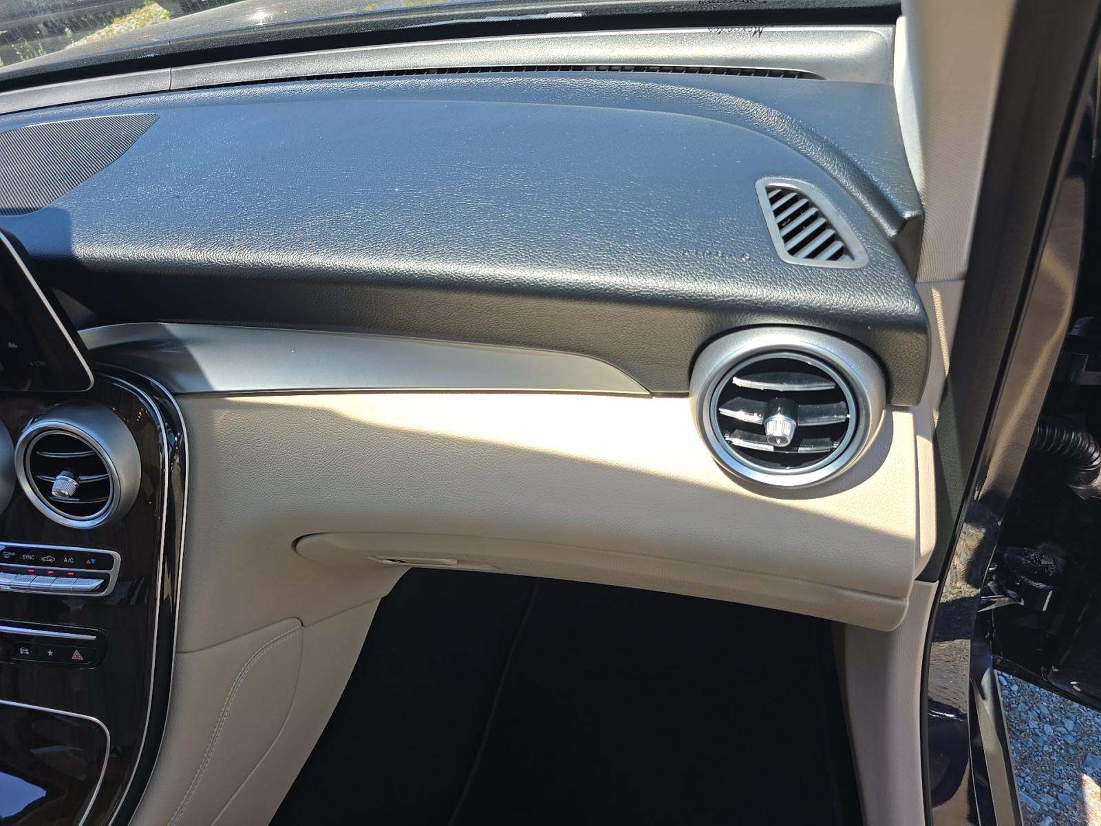 2021 Mercedes-Benz GLC GLC 300 RWD