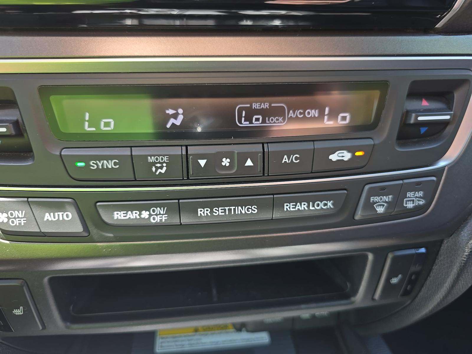 2022 Honda Pilot Special Edition AWD