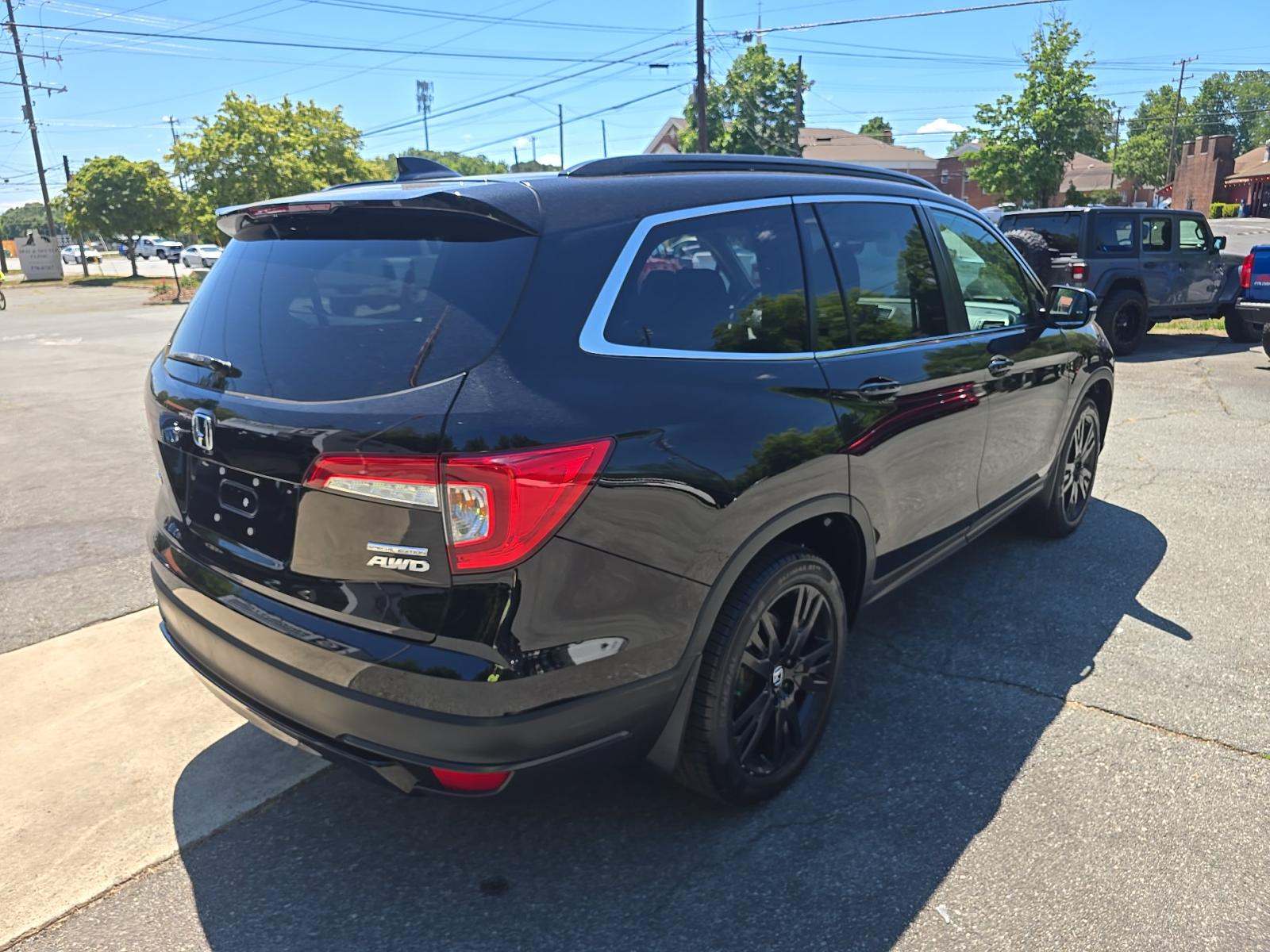 2022 Honda Pilot Special Edition AWD
