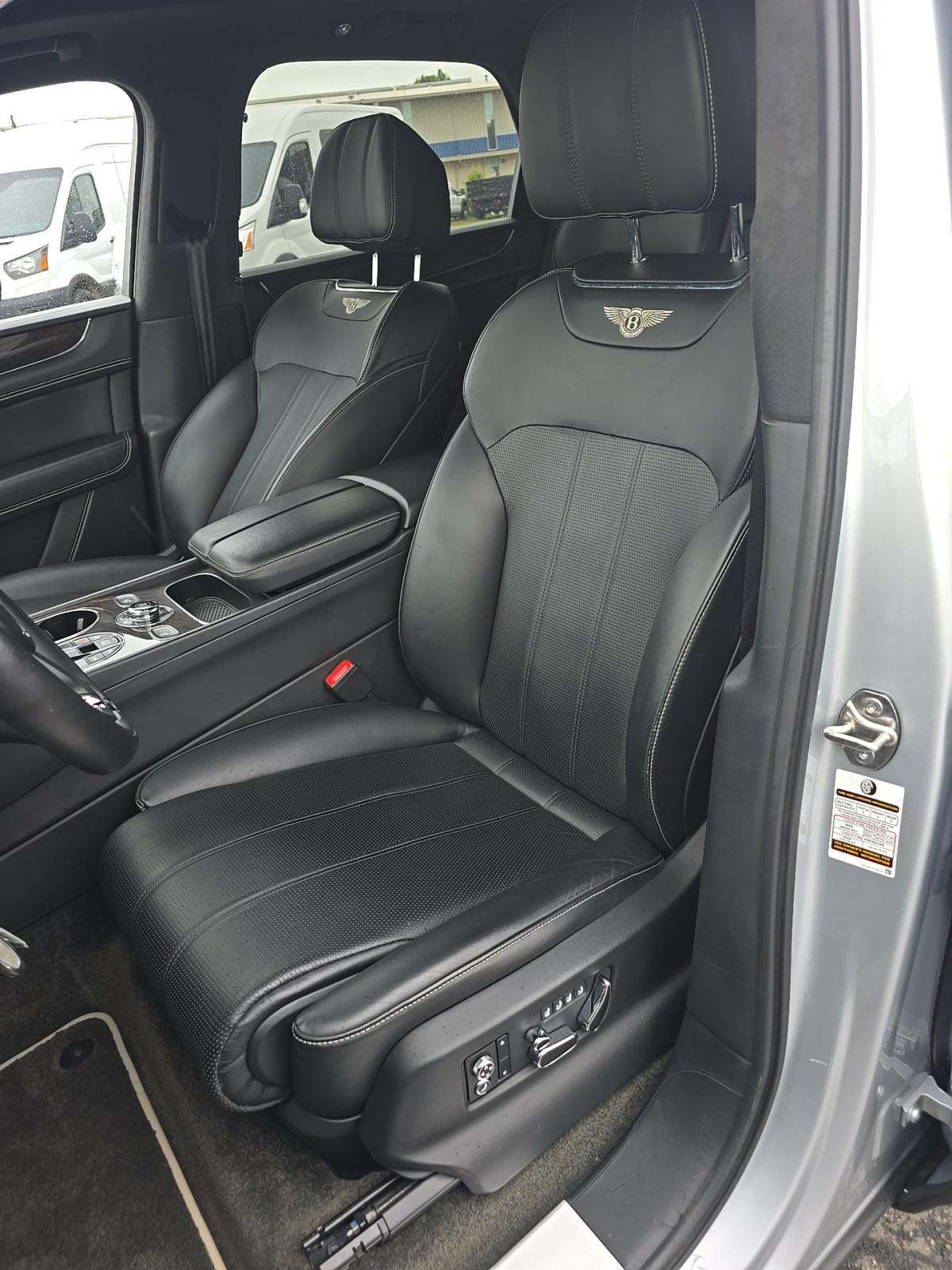 2019 Bentley Bentayga V8 AWD