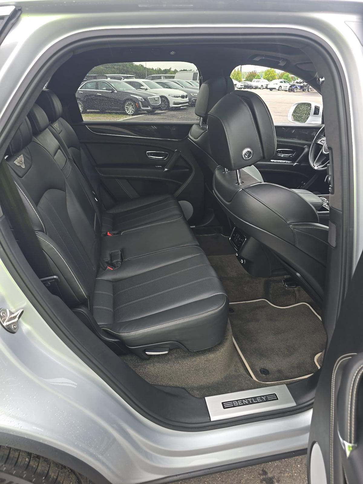 2019 Bentley Bentayga V8 AWD