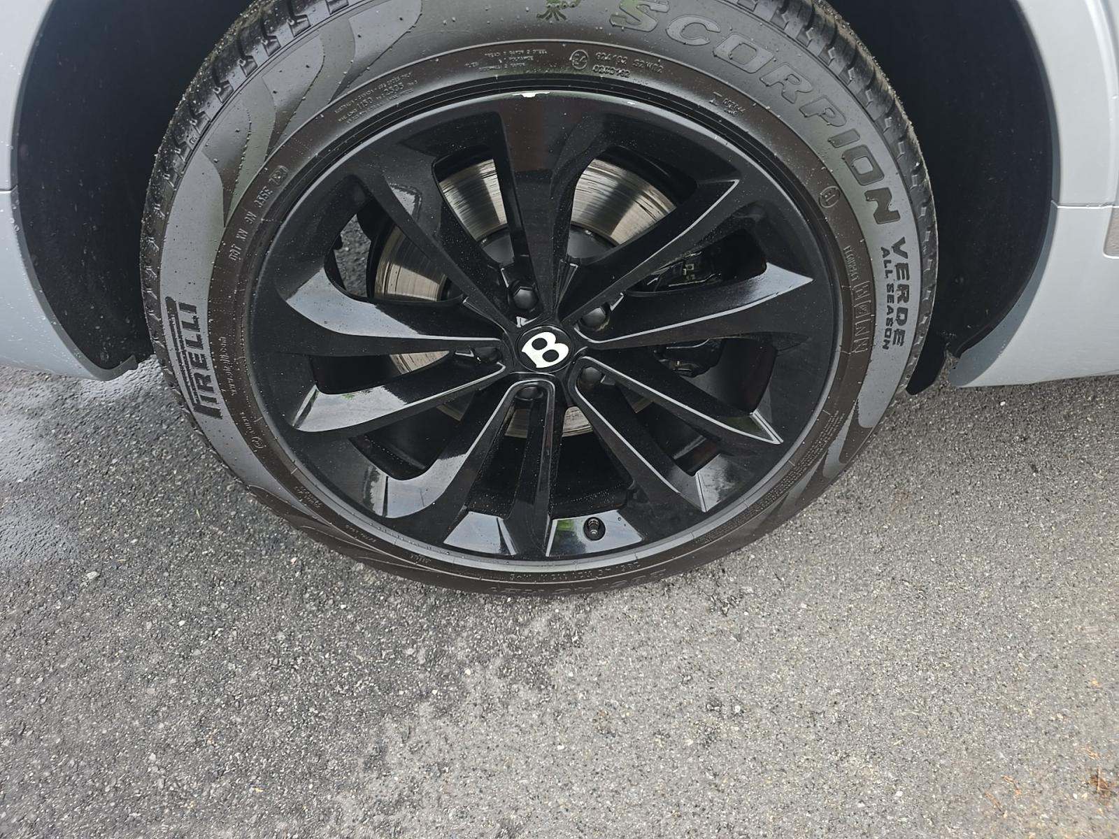 2019 Bentley Bentayga V8 AWD