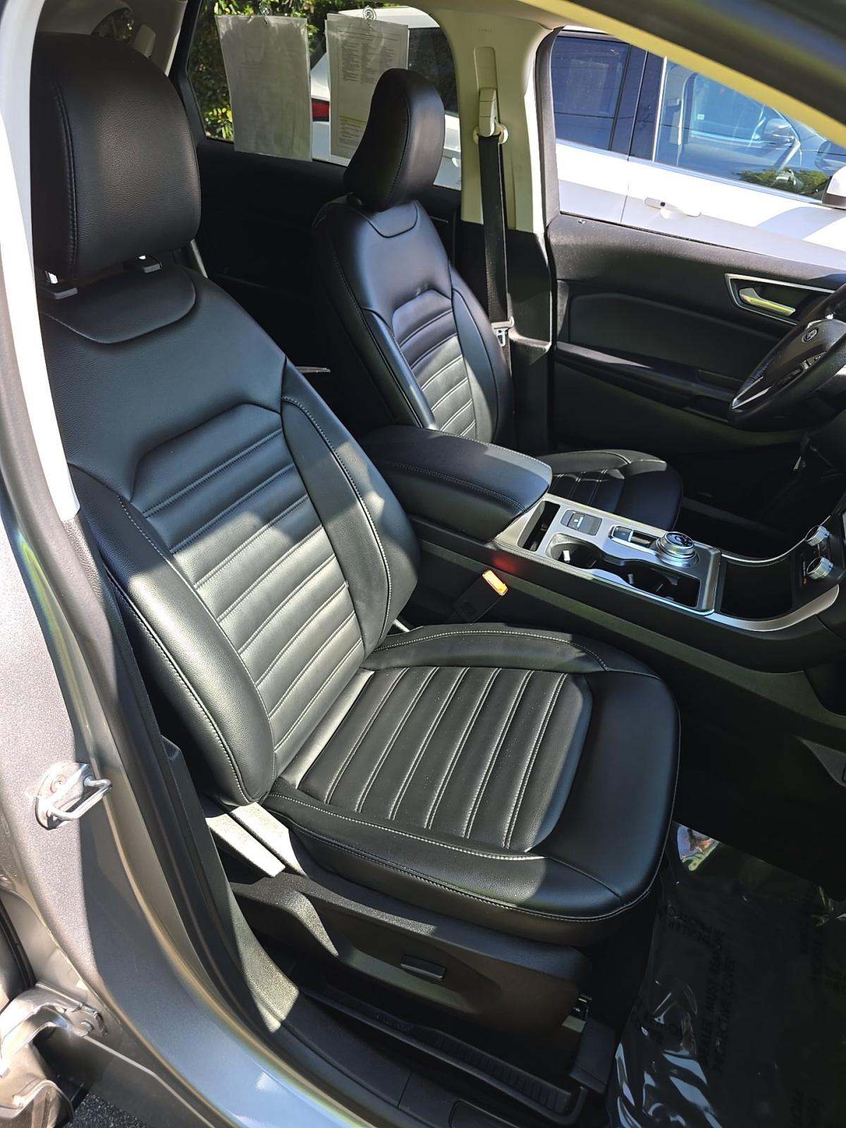 2022 Ford Edge SEL AWD