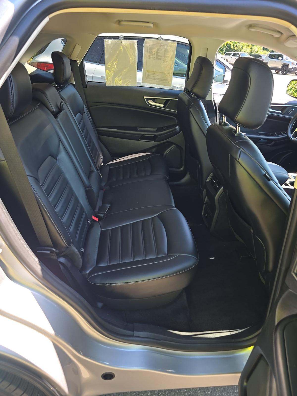2022 Ford Edge SEL AWD