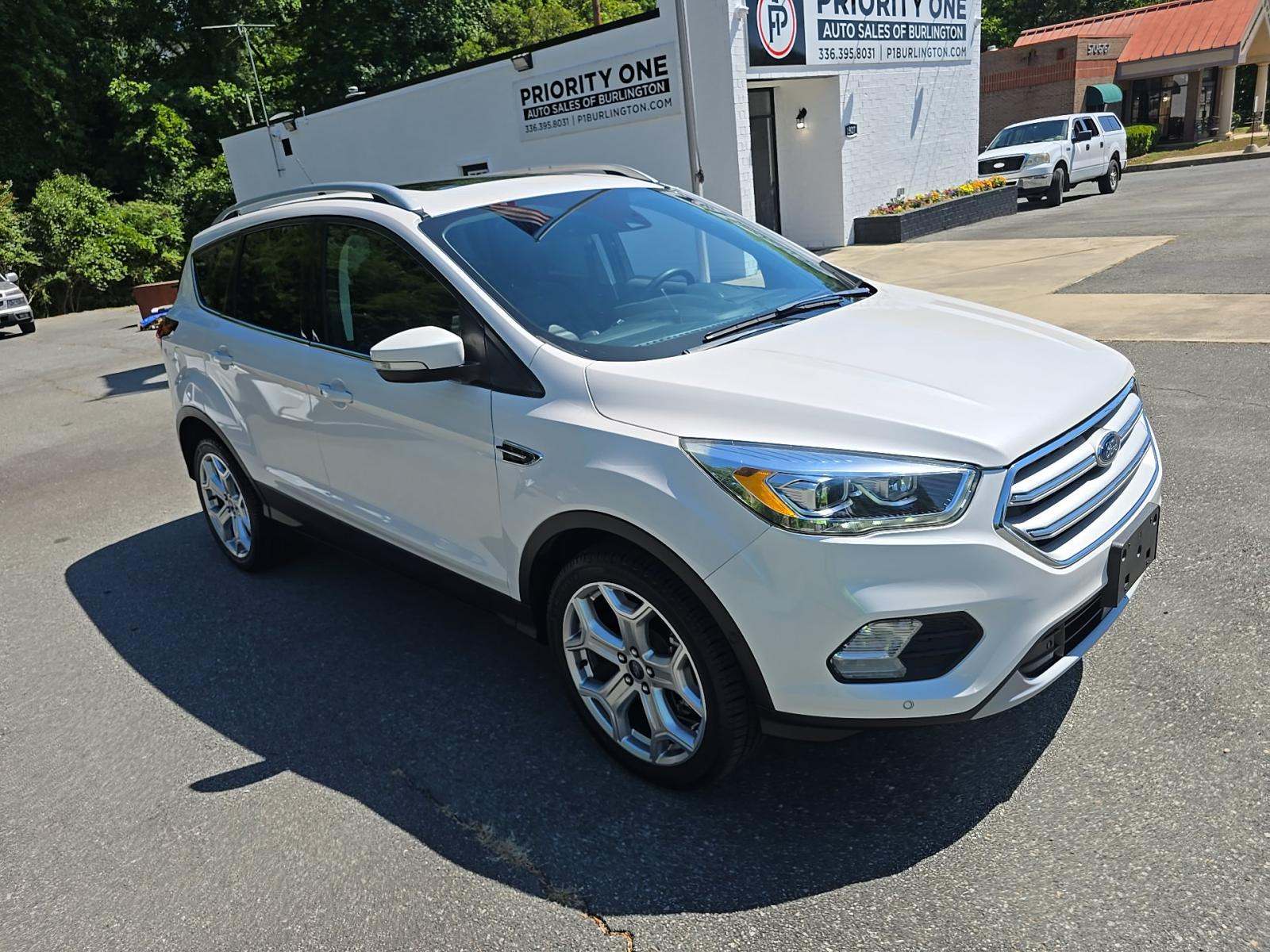 FORD ESCAPE - 4