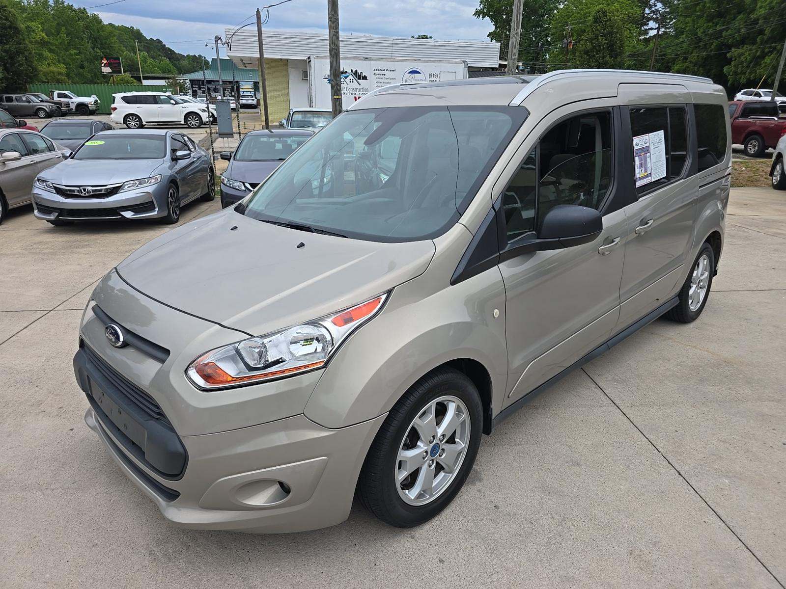FORD TRANSIT CONNECT - 1