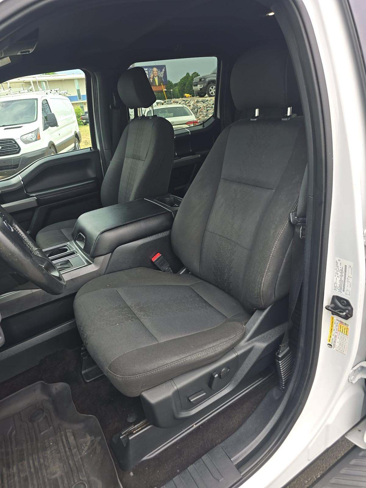 FORD F-150 - 6