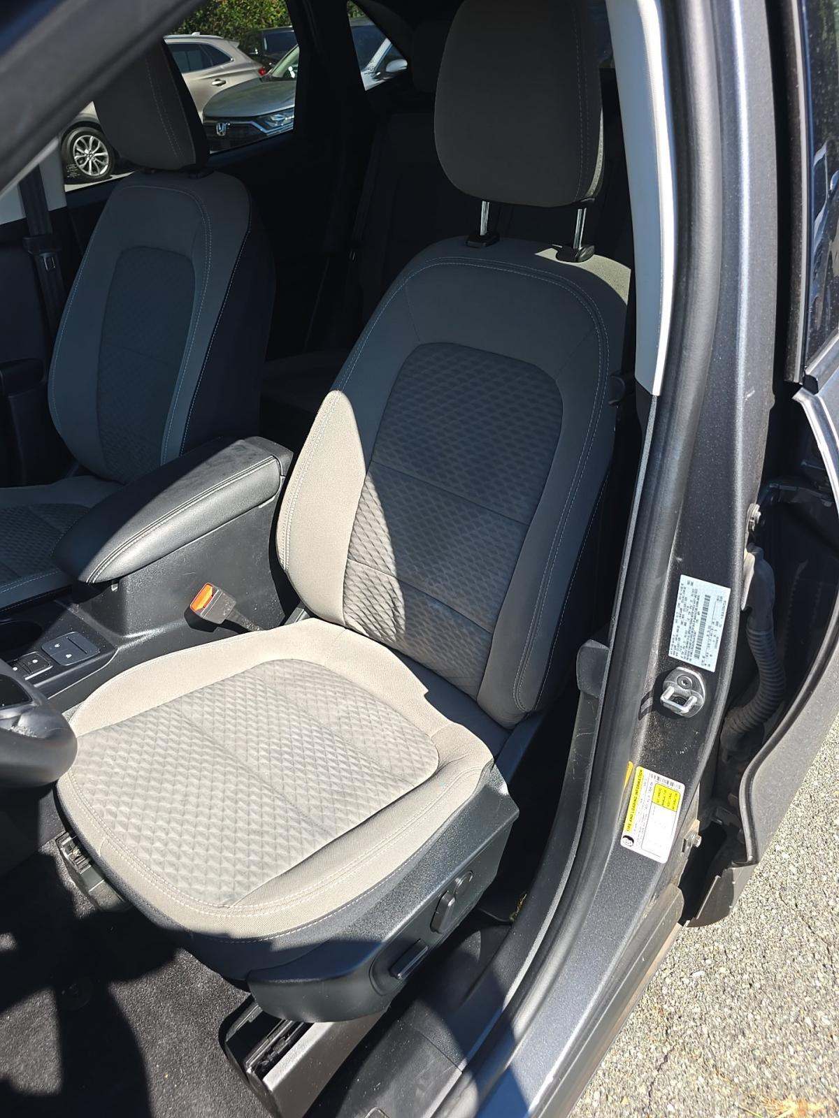 2022 Ford Escape SE AWD